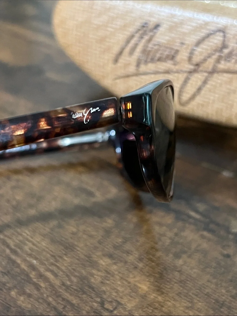 Rare Maui Jim Tortoise Frame Sunglasses with Dark Brown Lenses made in Japan